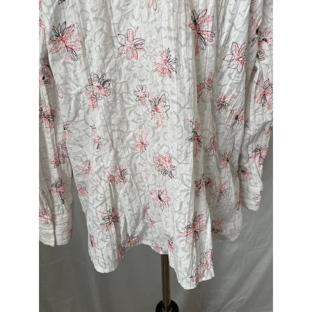 apt.9 White w/ Coral/Brown Floral Embroidered Crinkle Textured Button-up Shirt - Picture 8 of 10
